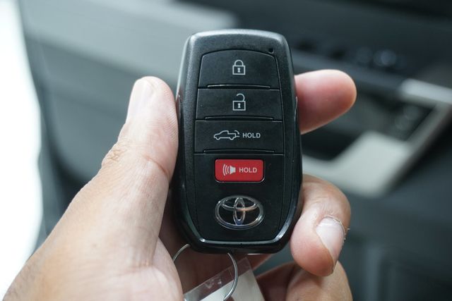 2024 Toyota Tundra 4WD Limited CrewMax 5.5' Bed - 22910445 - 13