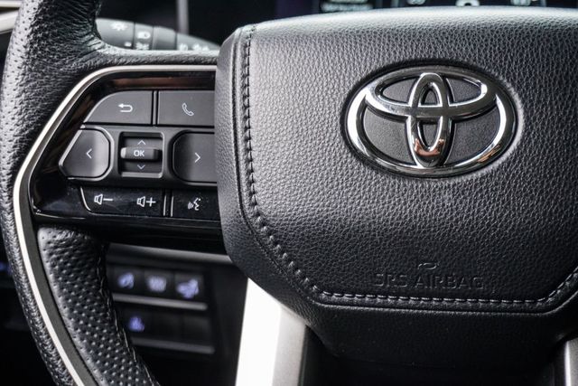 2024 Toyota Tundra 4WD Limited CrewMax 5.5' Bed - 23008266 - 16
