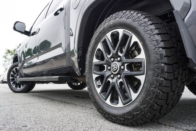 2024 Toyota Tundra 4WD Limited CrewMax 5.5' Bed - 23008266 - 36