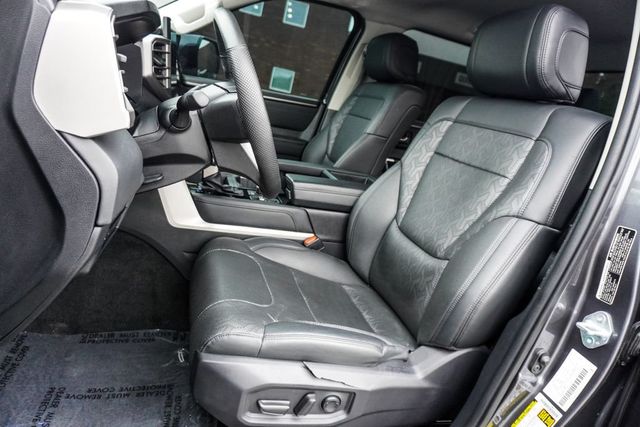 2024 Toyota Tundra 4WD Limited CrewMax 5.5' Bed - 23008266 - 5