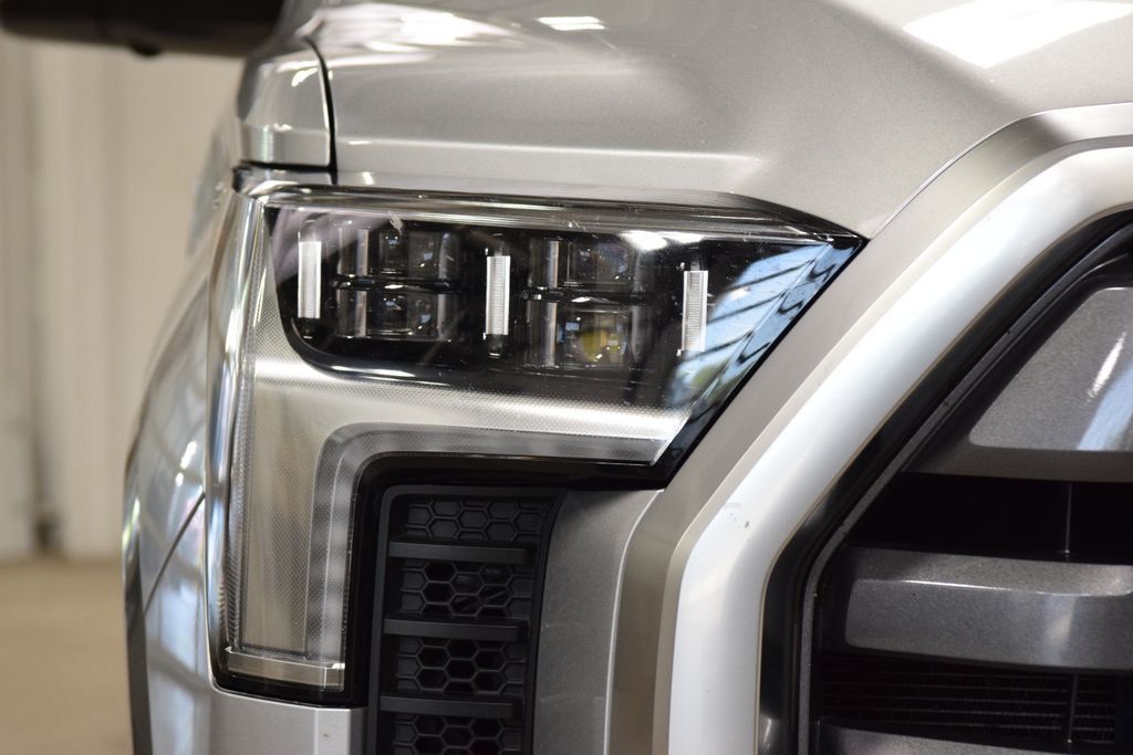 2024 Toyota Tundra 4WD Limited Hybrid CrewMax 5.5' Bed - 23029367 - 11