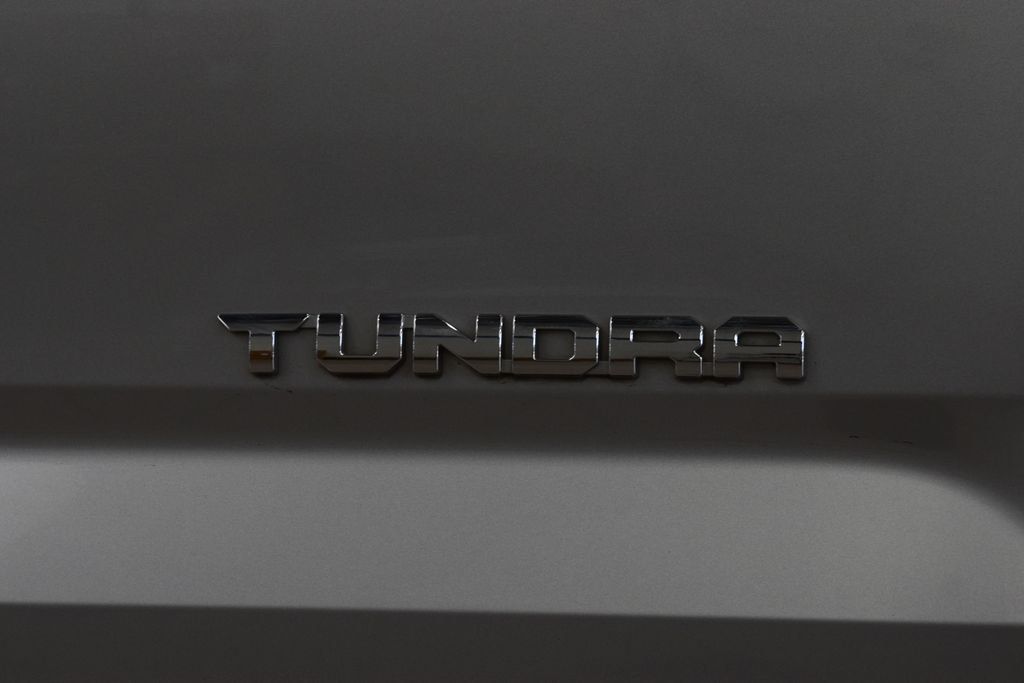 2024 Toyota Tundra 4WD Limited Hybrid CrewMax 5.5' Bed - 23029367 - 16