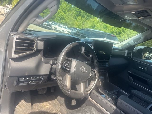 2024 Toyota Tundra 4WD Limited Hybrid CrewMax 5.5' Bed - 23029367 - 18
