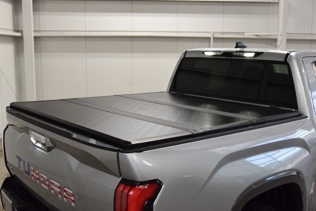 2024 Toyota Tundra 4WD Limited Hybrid CrewMax 5.5' Bed - 23029367 - 26