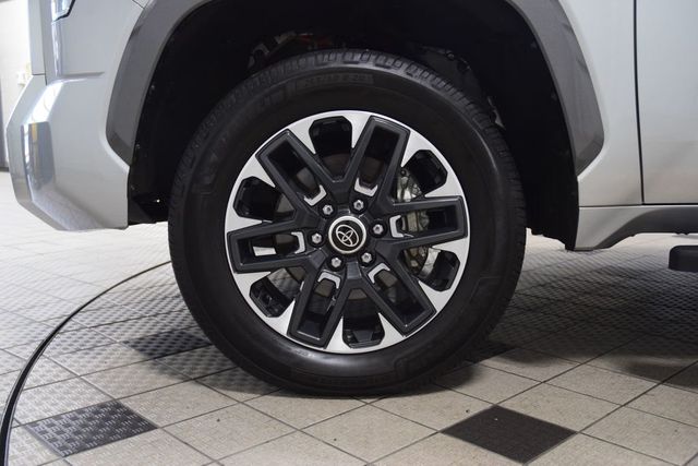 2024 Toyota Tundra 4WD Limited Hybrid CrewMax 5.5' Bed - 23029367 - 28