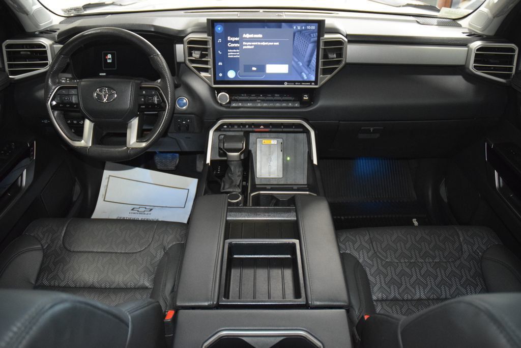 2024 Toyota Tundra 4WD Limited Hybrid CrewMax 5.5' Bed - 23029367 - 31
