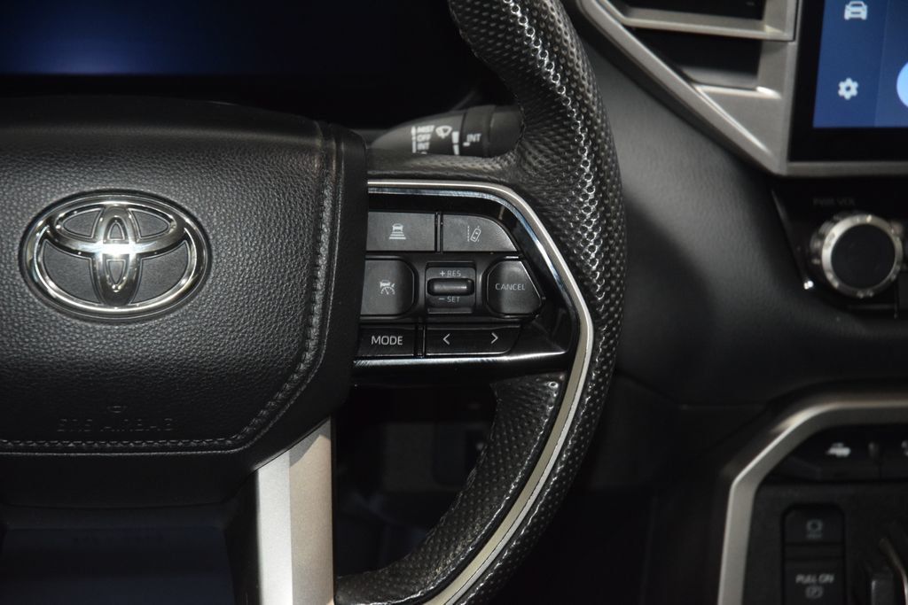 2024 Toyota Tundra 4WD Limited Hybrid CrewMax 5.5' Bed - 23029367 - 39
