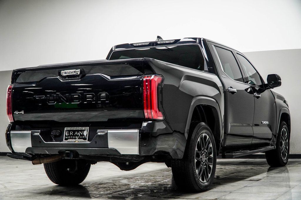 Toyota Tundra photo 12
