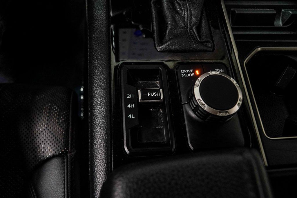 Toyota Tundra photo 19