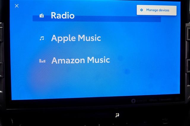 2024 Toyota Tundra 4WD Limited Hybrid CrewMax 5.5' Bed - 22981473 - 24