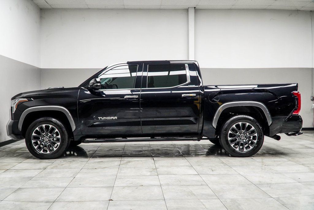 Toyota Tundra photo 9