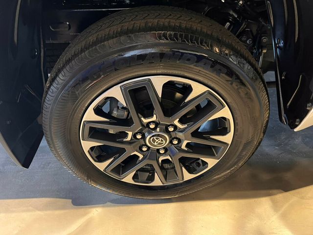 2024 Toyota Tundra 4WD Limited/Hybrid/Htd&CldSeats/AdapCruise/HtdSteerWheel/LaneKeep - 23000375 - 11