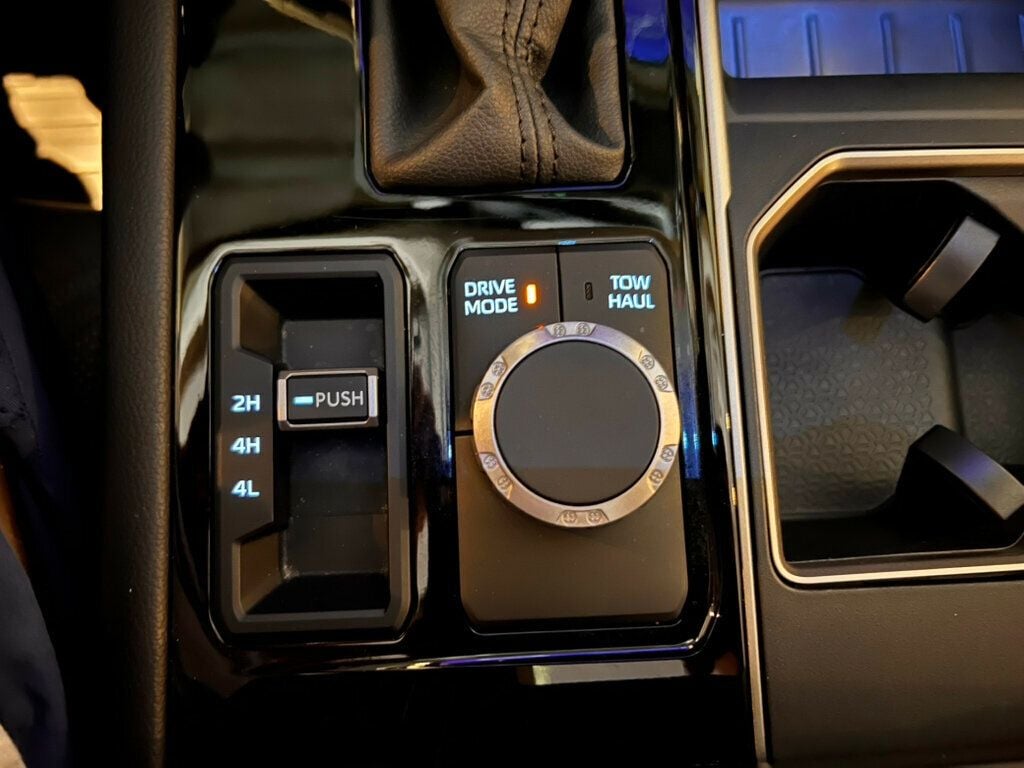 2024 Toyota Tundra 4WD Limited/Hybrid/Htd&CldSeats/AdapCruise/HtdSteerWheel/LaneKeep - 23000375 - 21