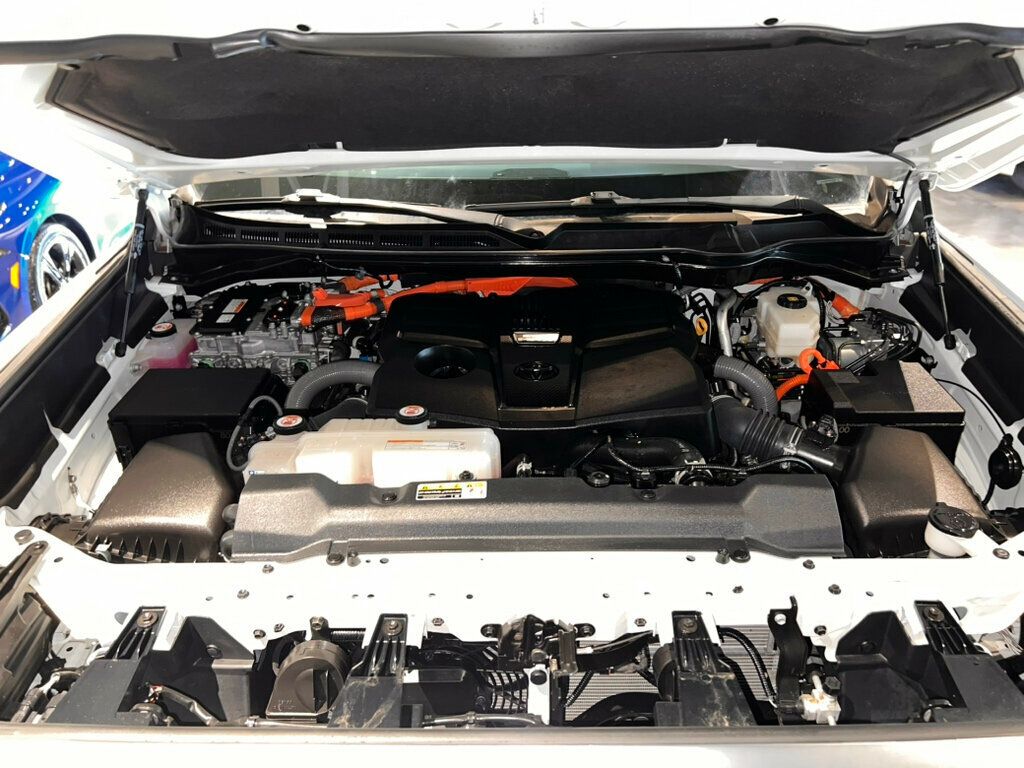 2024 Toyota Tundra 4WD Limited/Hybrid/Htd&CldSeats/AdapCruise/HtdSteerWheel/LaneKeep - 23000375 - 8