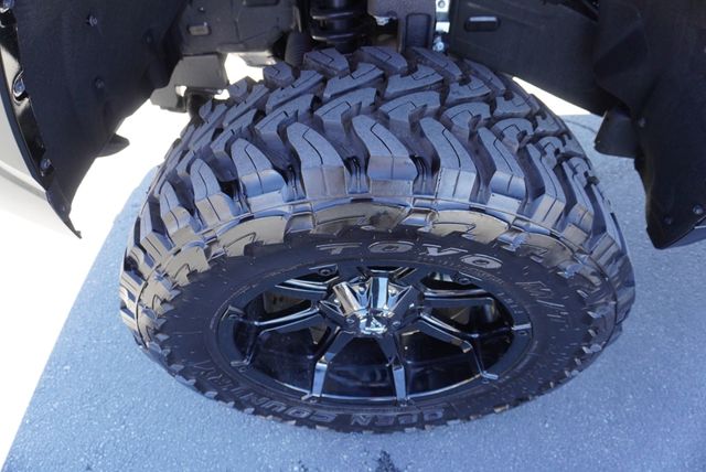 2024 Toyota Tundra 4WD PLATINUM - 22934710 - 17