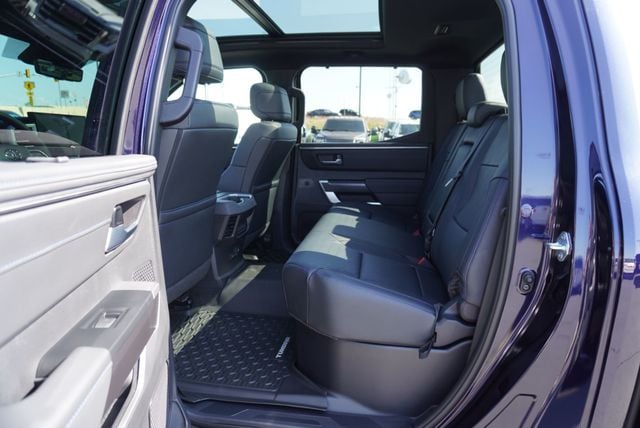 2024 Toyota Tundra 4WD PLATINUM - 22934710 - 21