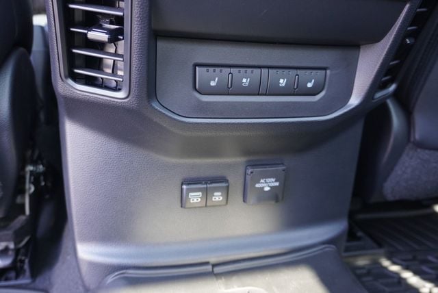 2024 Toyota Tundra 4WD PLATINUM - 22934710 - 42