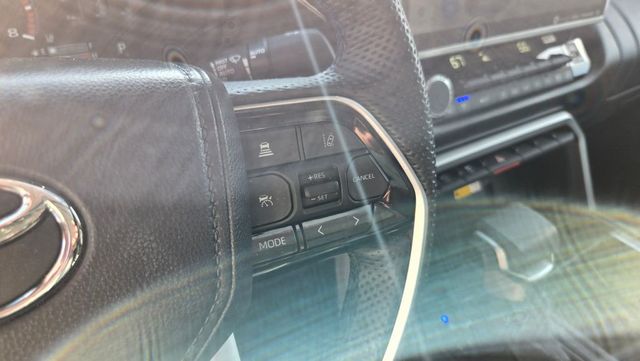 2024 Toyota Tundra 4WD PLATINUM - 23012216 - 18