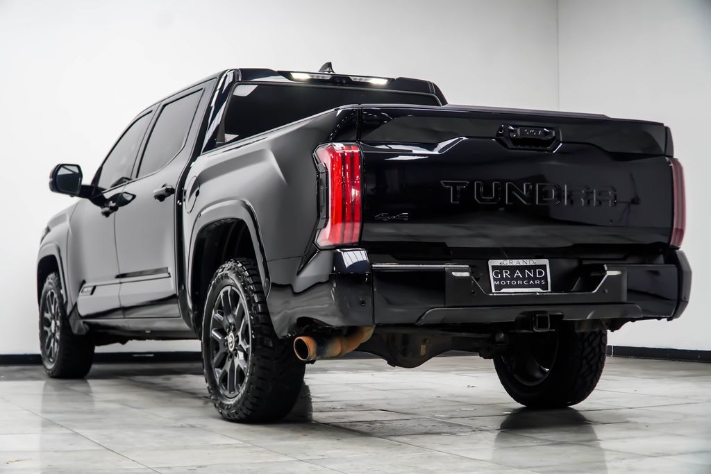Toyota Tundra photo 11