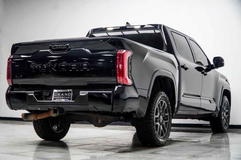 Toyota Tundra photo 13