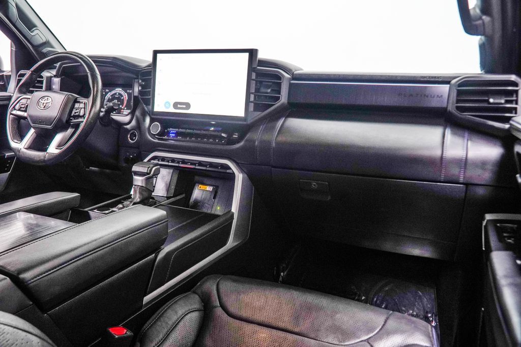 Toyota Tundra photo 20
