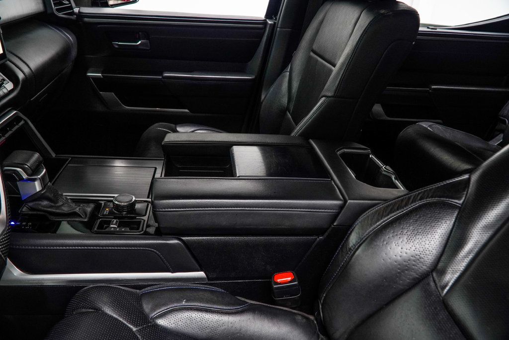 Toyota Tundra photo 21