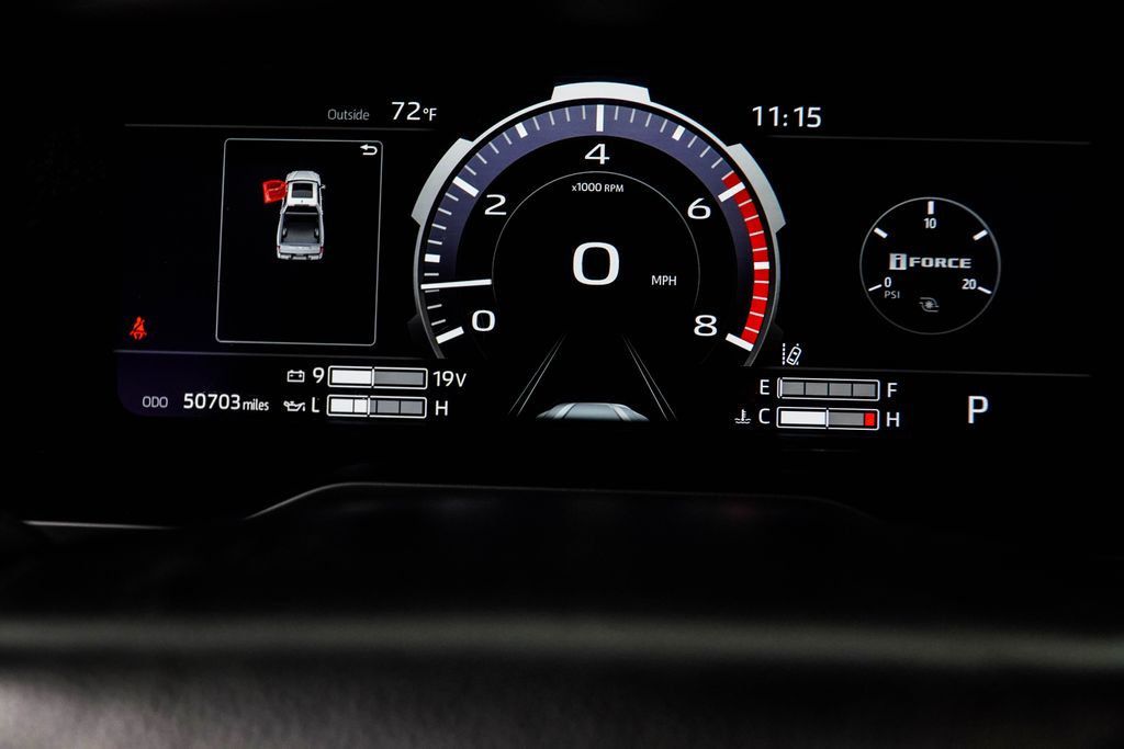 Toyota Tundra photo 34