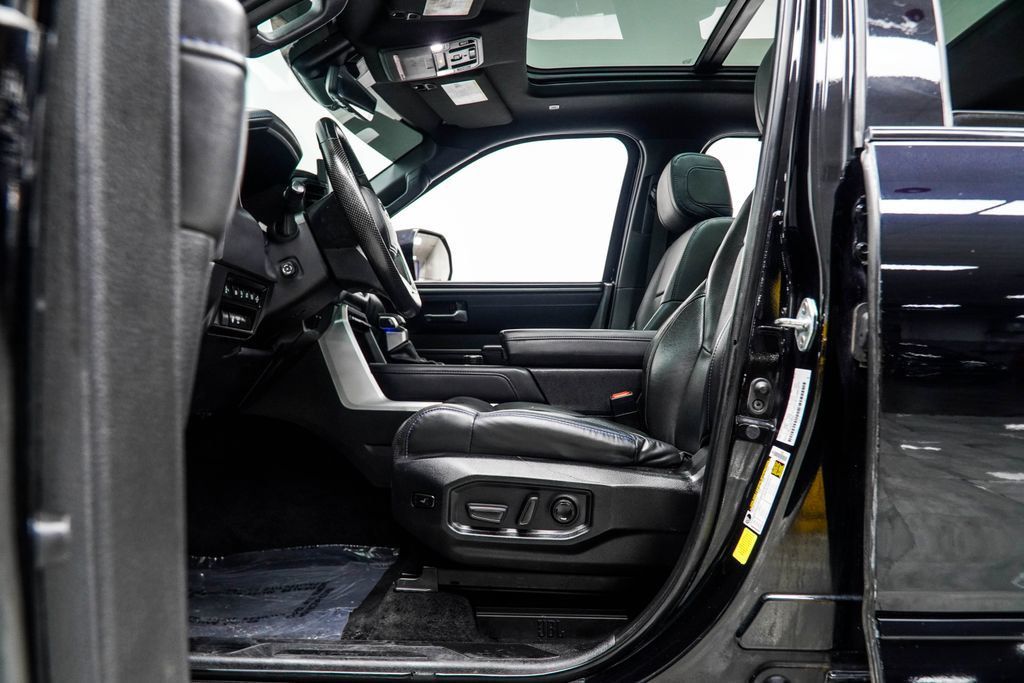 Toyota Tundra photo 38