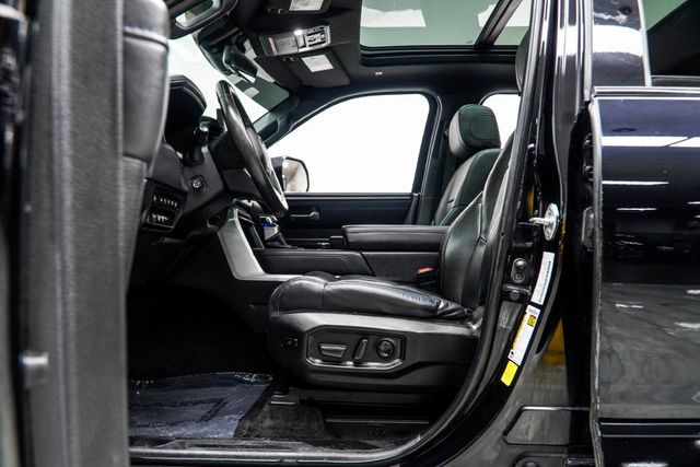 2024 Toyota Tundra 4WD Platinum CrewMax 5.5' Bed - 23071936 - 37