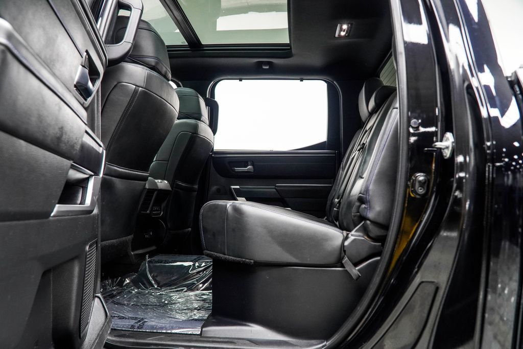 Toyota Tundra photo 39