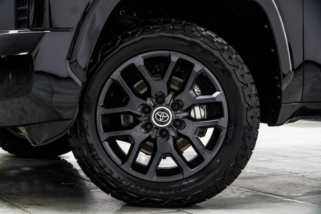 Toyota Tundra photo 5