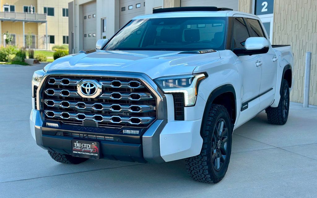 2024 Toyota Tundra 4WD Platinum Hybrid CrewMax 5.5' Bed - 22982840 | Video 1