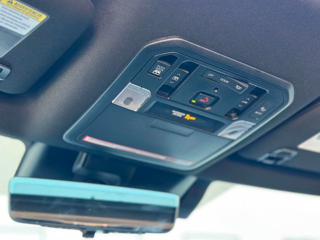 2024 Toyota Tundra 4WD Platinum Hybrid CrewMax 5.5' Bed - 22982840 - 30