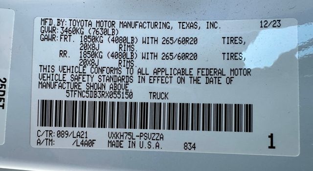 2024 Toyota Tundra 4WD Platinum Hybrid CrewMax 5.5' Bed - 22982840 - 39