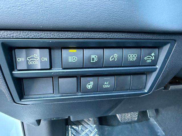 2024 Toyota Tundra 4WD Platinum Hybrid CrewMax 5.5' Bed - 22934932 - 16