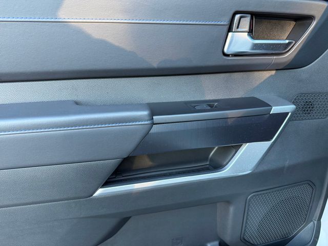 2024 Toyota Tundra 4WD Platinum Hybrid CrewMax 5.5' Bed - 22934932 - 35