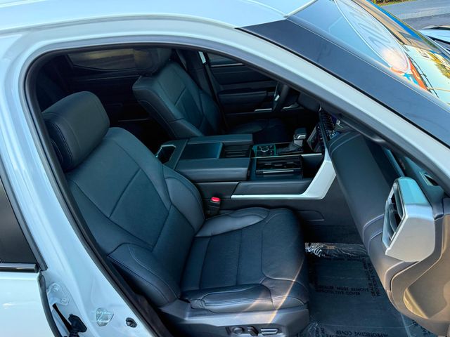 2024 Toyota Tundra 4WD Platinum Hybrid CrewMax 5.5' Bed - 22934932 - 41
