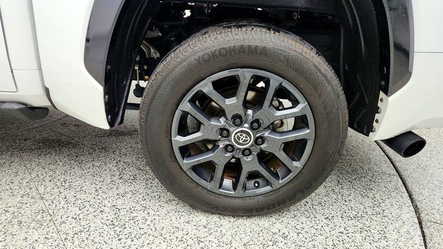 2024 Toyota Tundra 4WD Platinum Hybrid CrewMax 5.5' Bed w/ Spray-In Bedliner - 23068531 - 8