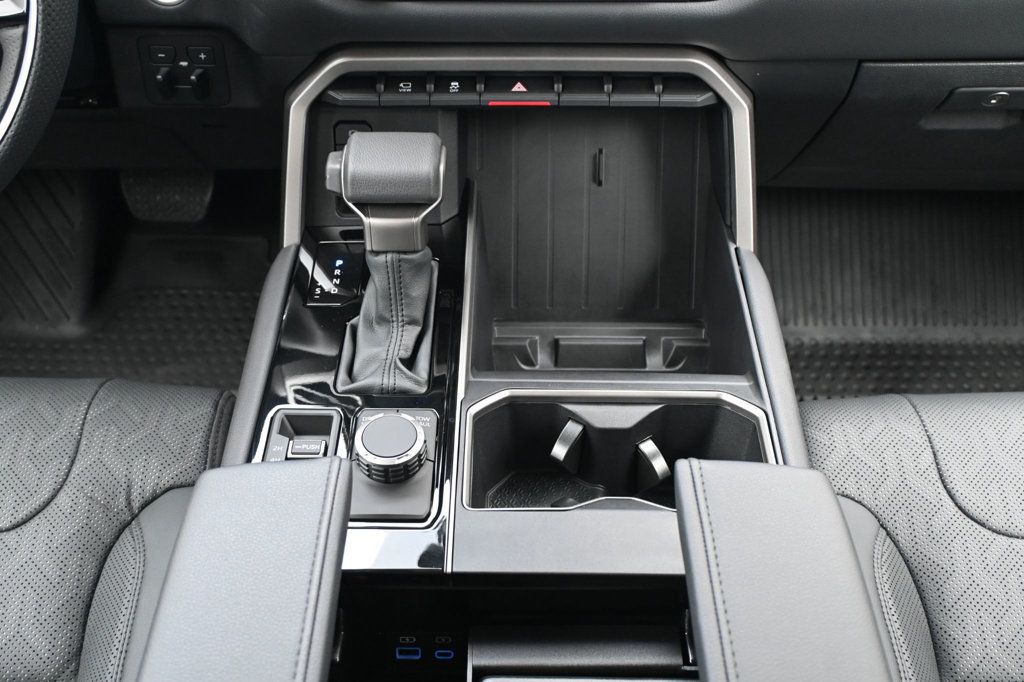 2024 Toyota Tundra photo 13