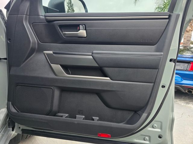 2024 Toyota Tundra 4WD SR5 CrewMax 5.5' Bed - 22968036 - 23