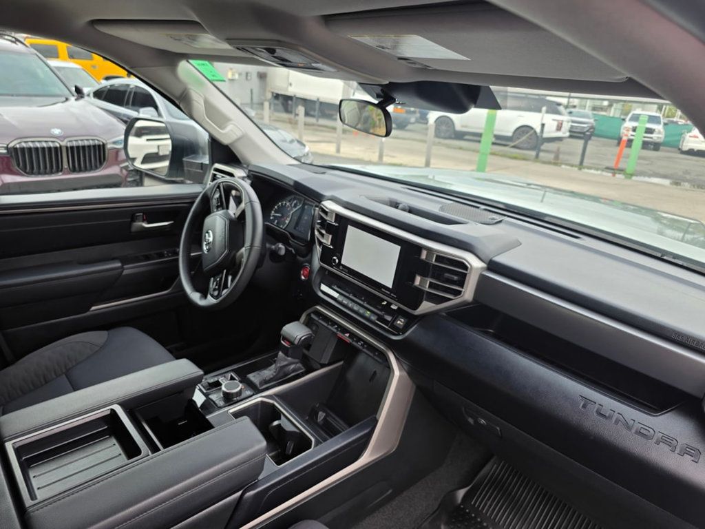 2024 Toyota Tundra 4WD SR5 CrewMax 5.5' Bed - 22968036 - 26