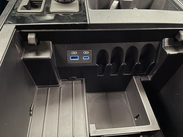 2024 Toyota Tundra 4WD SR5 CrewMax 5.5' Bed - 22902305 - 30