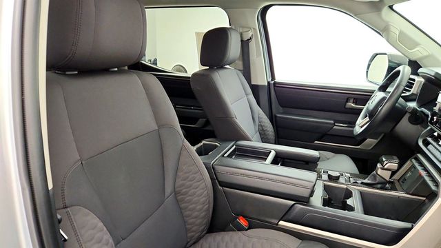 2024 Toyota Tundra 4WD SR5 CrewMax 5.5' Bed - 23036238 - 21