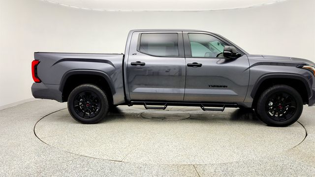 2024 Toyota Tundra 4WD SR5 CrewMax 5.5' Bed w/ 20'' TRD Wheels & Convenience Pkg - 23003304 - 3
