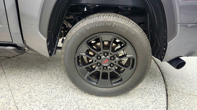 2024 Toyota Tundra 4WD SR5 CrewMax 5.5' Bed w/ 20'' TRD Wheels & Convenience Pkg - 23003304 - 8