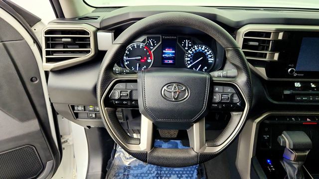 2024 Toyota Tundra 4WD SR5 CrewMax 5.5' Bed w/ Dual-Step Running Boards & Bed Step - 23100946 - 11