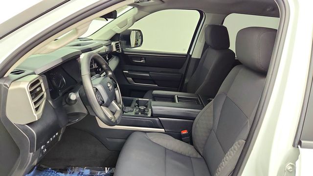 2024 Toyota Tundra 4WD SR5 CrewMax 5.5' Bed w/ Dual-Step Running Boards & Bed Step - 23100946 - 17