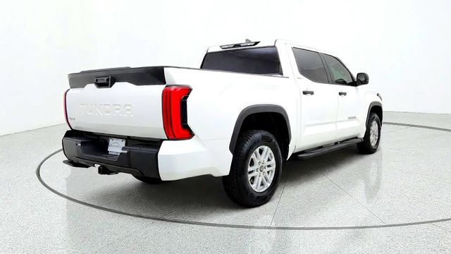 2024 Toyota Tundra 4WD SR5 CrewMax 5.5' Bed w/ Dual-Step Running Boards & Bed Step - 23100946 - 4