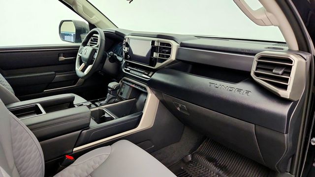 2024 Toyota Tundra 4WD SR5 CrewMax 5.5' Bed w/ TRD Off-Road Pkg - 23100936 - 22