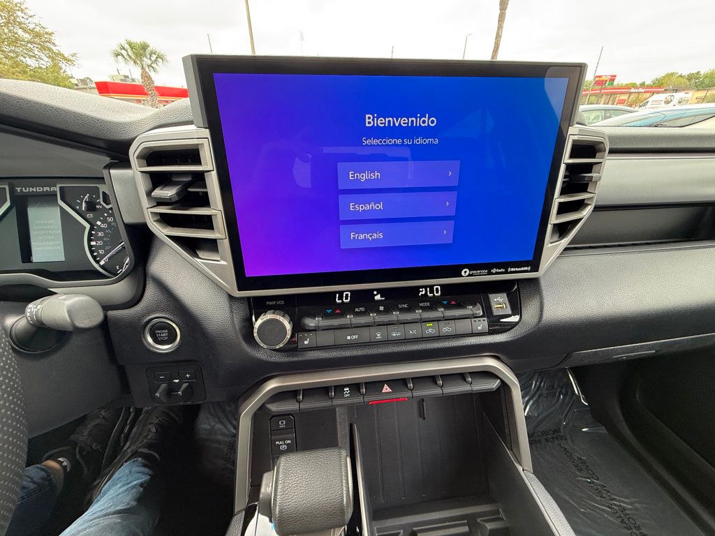 2024 Toyota Tundra 4WD **TUNDRA SR5 4X4 XP PACKAGE** - 22996511 - 17